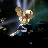 1200px-Deadmau5_d.jpg 1200px-Deadmau5_d.jpg